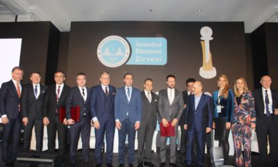 İstanbul Ekonomi Zirvesi’nde Bursa’yı DOSABSİAD temsil etti