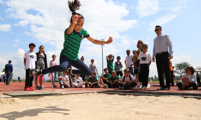 Bursa’da çocukların ‘mini olimpiyat’ heyecanı