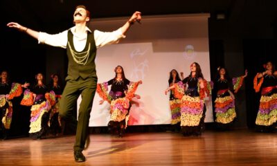 İnegöl Belediyesi Halk Dansları Topluluğu’ndan muhteşem gösteri