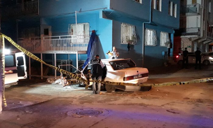 Bursa’daki silahlı kavgada yaralanan kadınlardan biri öldü
