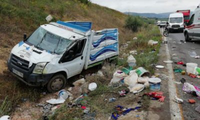 Bursa’da facia: Tarım işçilerini taşıyan kamyonet devrildi