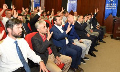 Bursa Belediyespor’un filedeki başarısı Efeler ile sürecek