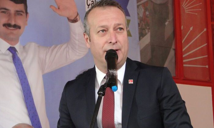 CHP’de eleştiri okları İl Başkanı Akkuş’a çevrildi