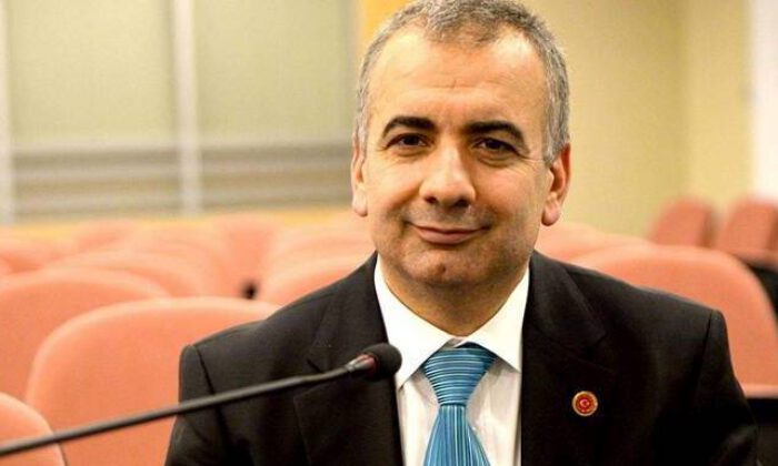 Cemil Aydın: Çekirge Meydan Projesi askıya mı alındı?