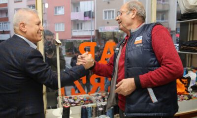 Bursa Büyükşehir Belediye Başkan Adayı Bozbey’den esnaf ziyareti