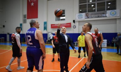 Mehmet Sezen Veteran Basketbol Turnuvası’nda şampiyonlar belli oldu
