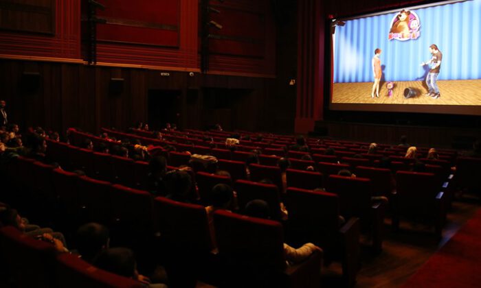 Bursa’da sinema salonları 12 Mayıs’a kadar kapalı