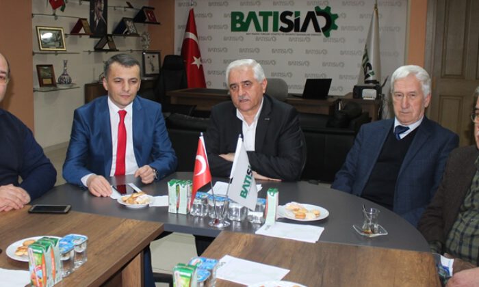 BATISİAD, SGK Bursa İl Müdürü Erhan Karaca’yı ağırladı