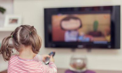 Çocuğunuz televizyonu yakından ve yüksek sesle izliyorsa…