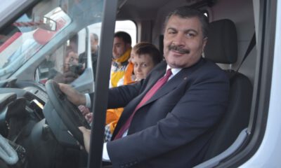 Sağlık Bakanı Fahrettin Koca: ‘635 ambulanstan 4 bin 910 ambulansa çıktık’