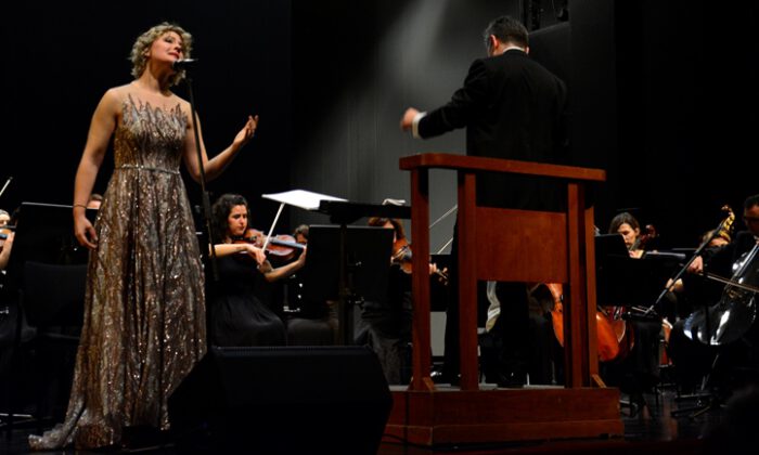 Bursa Bölge Devlet Senfoni Orkestrası Angela Ahıskal’ı konuk etti