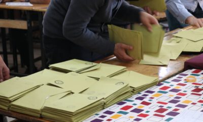 Maltepe’de oy sayımına tekrar başlandı!