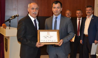 Yenişehir Belediye Başkanı Davut Aydın, mazbatasını aldı