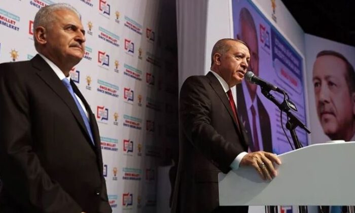 AKP Genel Merkezi’nde seçim kampanyası eleştirisi: Hatalıydı
