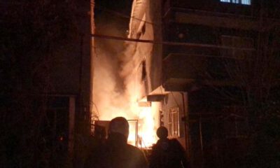 Bursa’da 3 katlı bina yandı