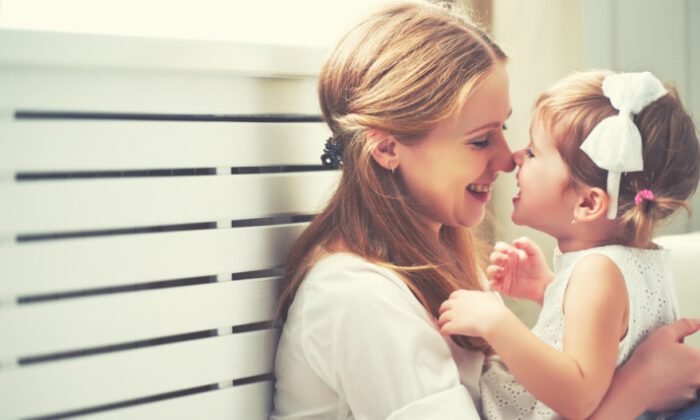 Yeterince iyi anne’ olma yolunda 5 önemli öneri