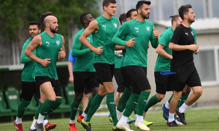Bursaspor’da Evkur Yeni Malatyaspor maçı hazırlıkları sürüyor