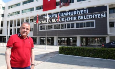 Antalya Büyükşehir Belediyesi’ne de ‘Türkiye Cumhuriyeti’ ibaresi eklendi