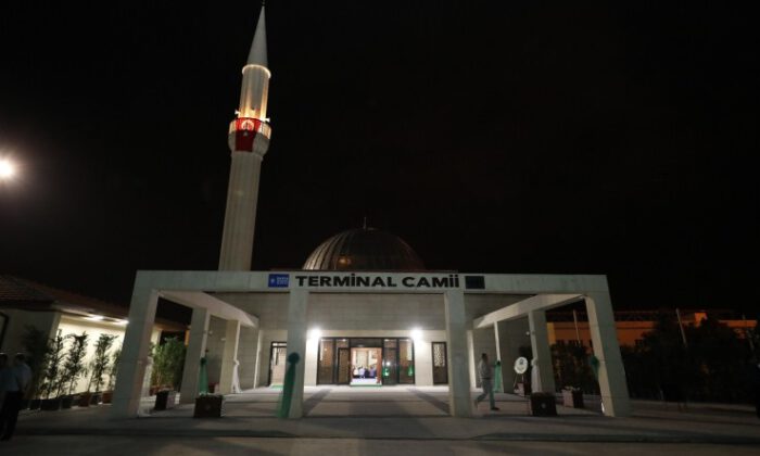 Bursa’da Şehirlerarası Otobüs Terminali’ne modern cami