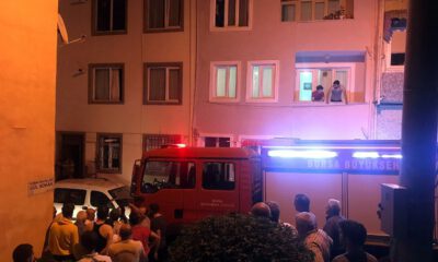 Bursa’da apartmanda patlama ve yangın…