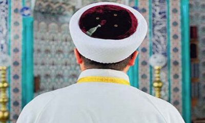 ‘Fesli model’ imam, açığa alındı