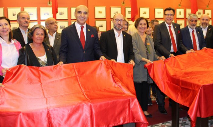 Bakırköy Belediyesi, 10. Yıl Müzesi’ne yeni belgeler kazandırdı