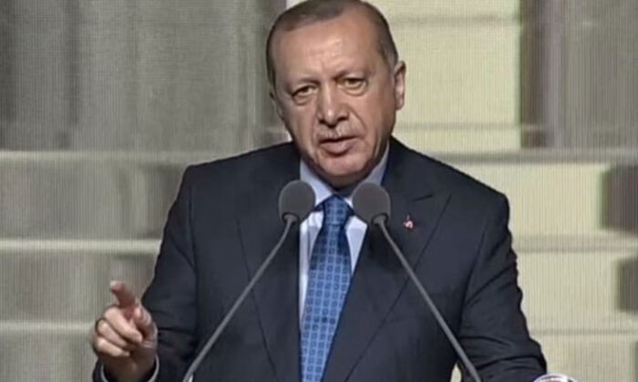 Fox muhabirinin Libya’daki şehit sorusu, Erdoğan’ı sinirlendirdi