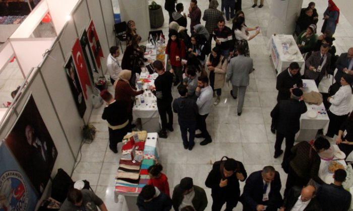 Bursa’da ‘Uluslararası Göçmenler Günü’nde kültürler buluştu