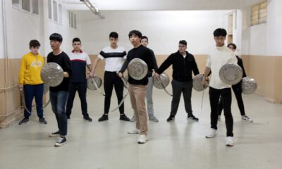 Güney Koreli gençler, Bursa’da kılıçkalkan öğreniyor
