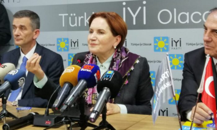 Meral Akşener Bursa’da: Kongrelerde adaylar o salondan el ele çıkacak