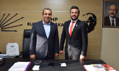 CHP Bursa İl Gençlik Kolları’nda kongre heyecanı: İlk aday Cavit Kınalı