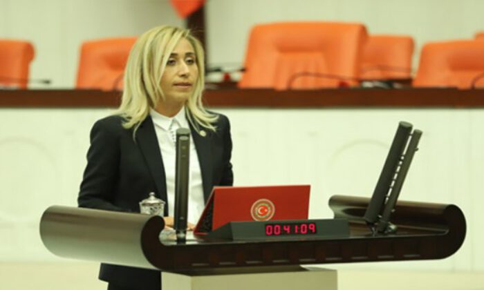 İYİ Parti Milletvekili Çokal, partisinden istifa etti