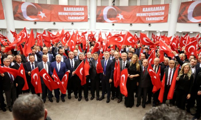 Bursa’da STK’lardan Bahar Kalkanı Harekatı’na destek