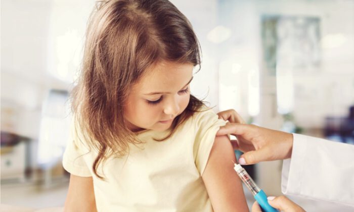 Aile hekimlerinden anne-babalara aşı uyarısı