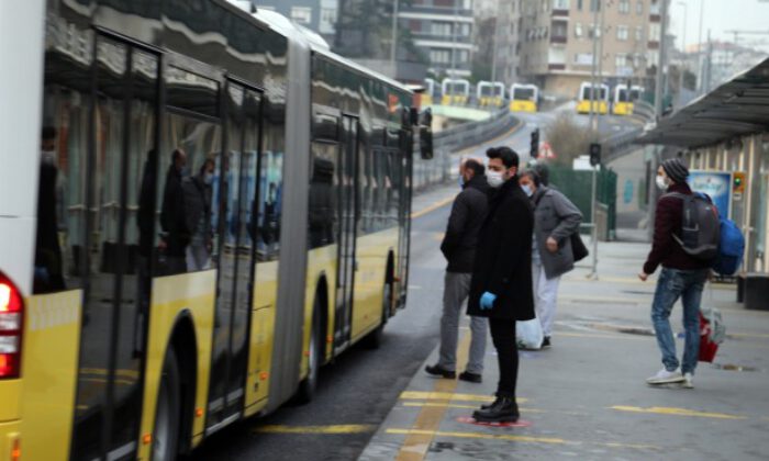 İstanbul’da sokağa çıkma kısıtlamasında toplu ulaşım tedbirleri