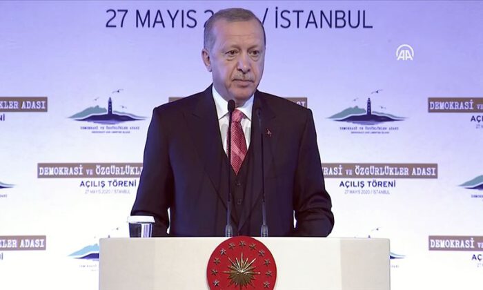 Erdoğan: Yassıada’da yapılan iş yargılama değil, bir hukuk cinayetiydi