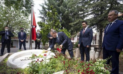 BBP Genel Başkanı Destici’den, Muhsin Yazıcıoğlu’nun kabrini ziyaret
