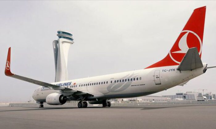 Türk Hava Yolları’nda her uçağa iki müdür!