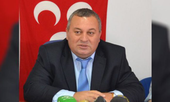 MHP’li Enginyurt’tan flaş iddia: Gençlikte AKP düşmanlığı var