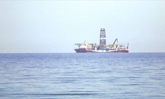 Fatih sondaj gemisi, Karadeniz’de ilk sondajına başladı