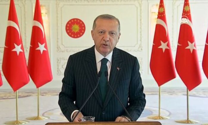 Erdoğan: Ayasofya’nın statüsüyle ilgili nihai karar mercii Türk milletidir