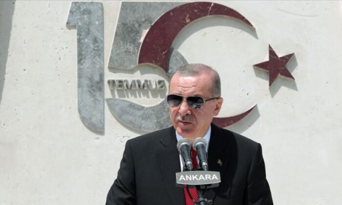 Erdoğan: FETÖ’nün TBMM’yi hedef alması rastgele bir tercih değil