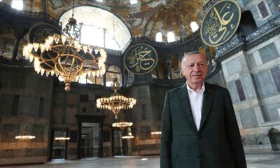 Erdoğan, Ayasofya Camisi’nde incelemelerde bulundu
