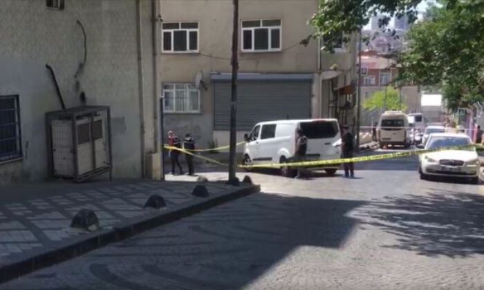 Bağcılar’da narkotim ekibine silahlı saldırı: 1 polis şehit