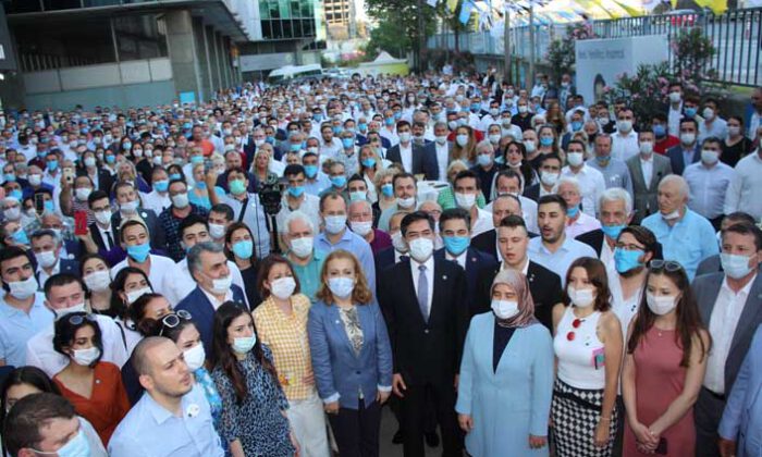 İYİ Parti’de Buğra Kavuncu, İstanbul İl Başkanlığı’na adaylığını açıkladı