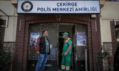 Bursa’da temizlik işçisi, bulduğu 110 bin lirayı polise teslim etti