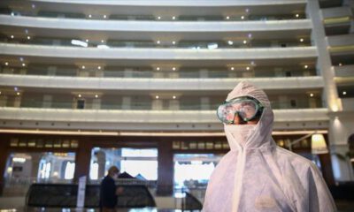 Antalya’da turistlerin koronavirüs testi otellerde yapılabilecek