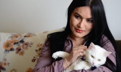 Iraklı kadın gazeteci ve kedisi Klu, Kovid-19’u birlikte yendi