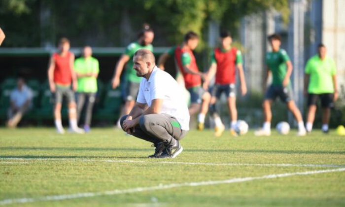 Bursaspor Teknik Direktörü Mustafa Er: İzmir’e kazanmaya gideceğiz