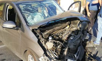Bursa’da kamyonetle çarpışan otomobilde sıkışan sürücü öldü